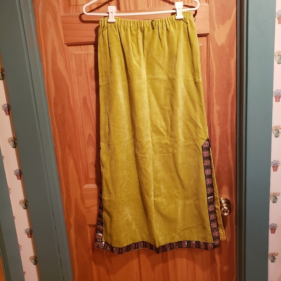 Vintage Boho Skirt - Picture 2 of 7
